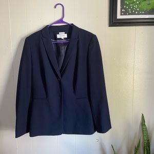 So comfy and stylish, Womens Calvin Klein blazer. DARK NAVY BLUE NOT BLACK